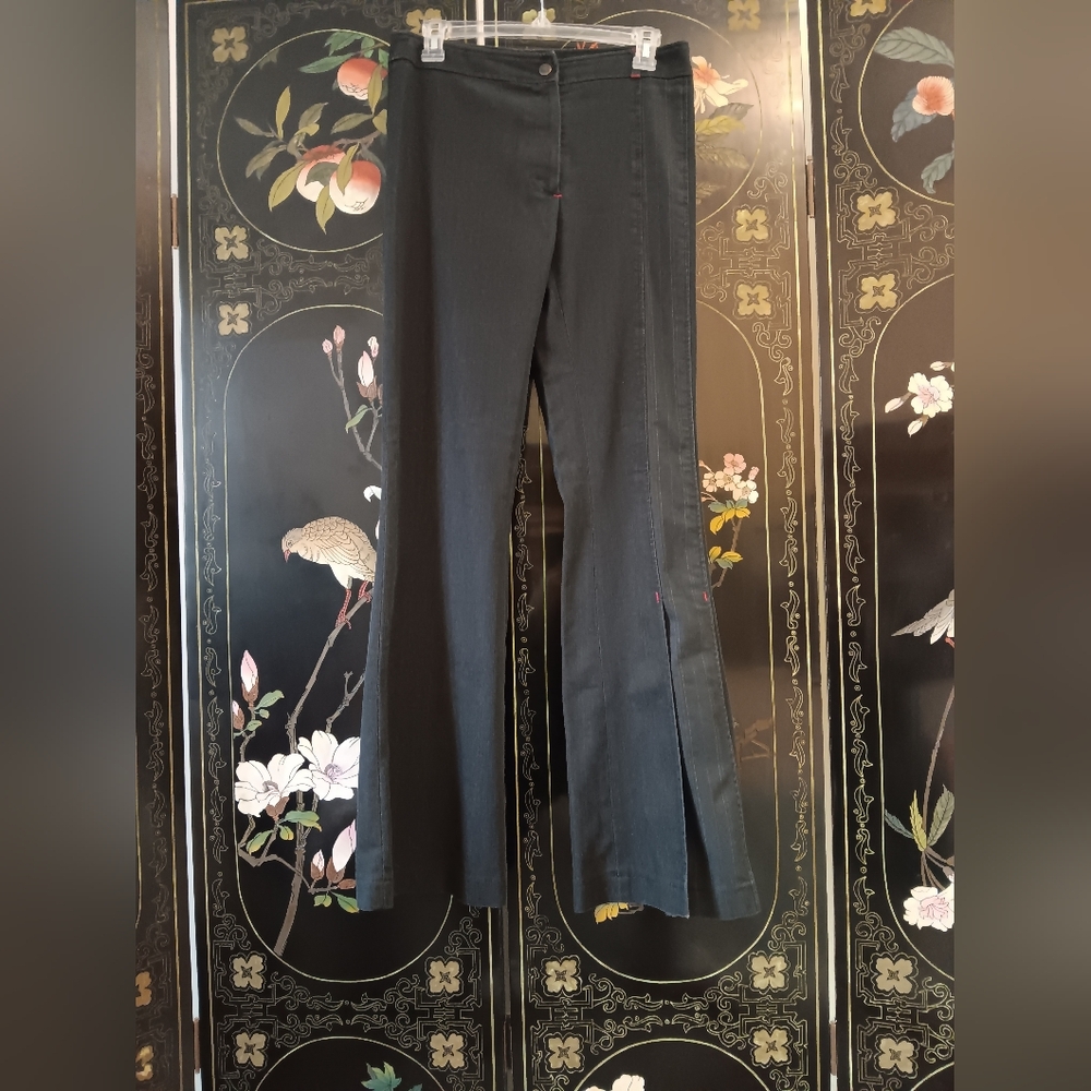 Elegant Black Flare Jeans